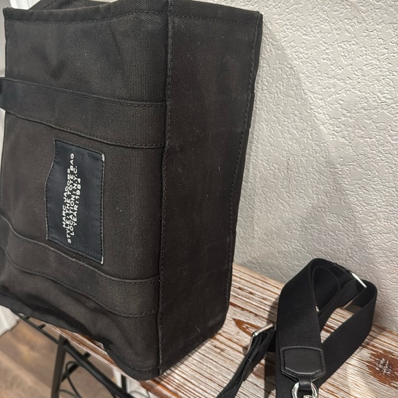 Sold!!! Medium Marc Jacobs Tote Bag - Picture 10 of 13